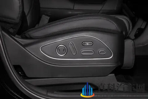 油电混动SUV，进口身份，2788万起售，新一代帕里斯帝实力如何？-3