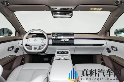 中大型车预售仅1199万起，大掀背+无框门，标配软硬可变悬挂，香-2