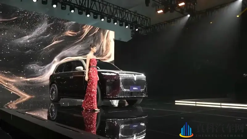 岚图泰山11月上市,锚定50万级大型SUV-1