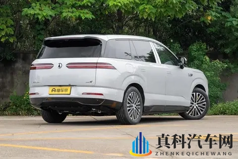 腾势N8L实力无短板,主流家庭豪华出行的理想选择-3