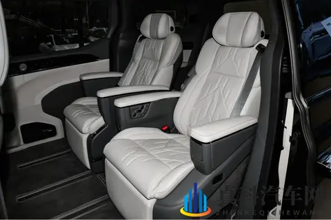 给家人的豪礼？ 来看看这款：试驾极氪009七座过道版的惊喜体验-2