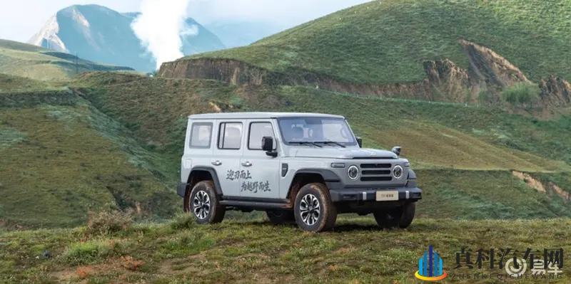 售价16.59万元!柴油版212 T01已经到店-1