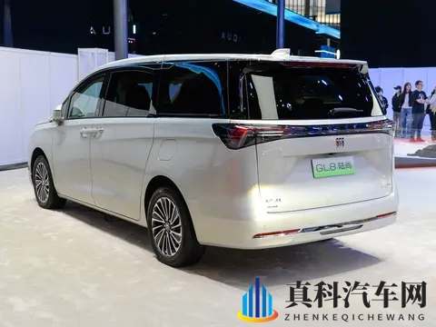 享5000元抵10000元购车金等 别克GL8陆尚推出“双十一”限时优惠-1