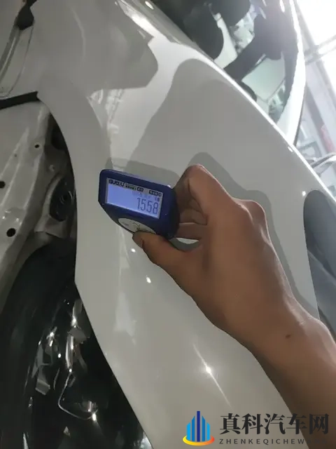 19万多拿下17年保时捷Macan GTS，体验性能SUV的乐趣-3