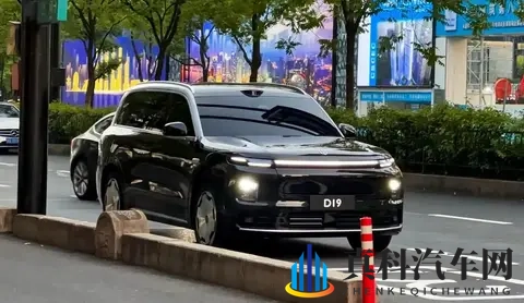 中国妓女买淫BBW:汽车BBW政策:购车保障新升级,信心倍增!-1