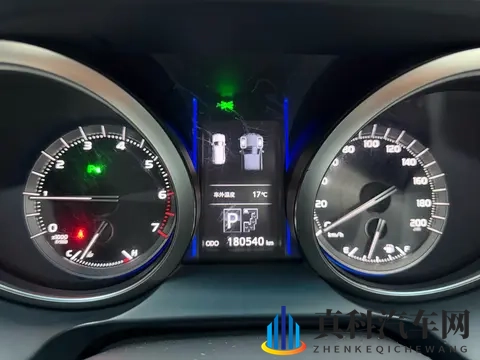 25万多拿下陆地巡洋舰，14款丰田普拉多带你翻山越岭-2