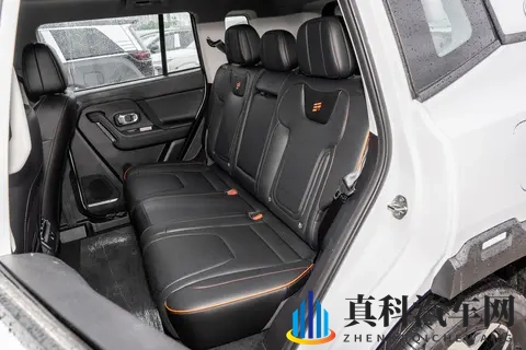 15万买辆“全能车”？方盒子山海T1，通勤露营都在行-2