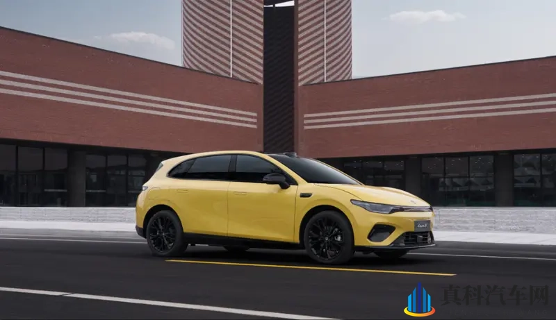 零跑Lafa5国内首秀,卖到10万起能火吗?-1