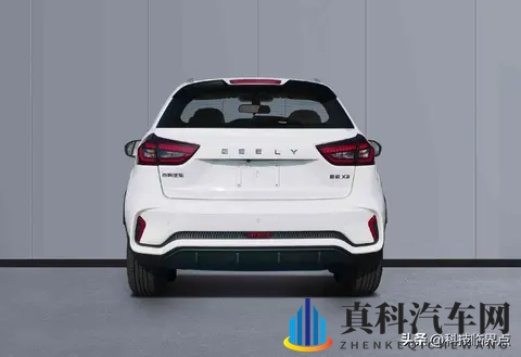 吉利豪越X3完成工信部申报，定位燃油小型车-1