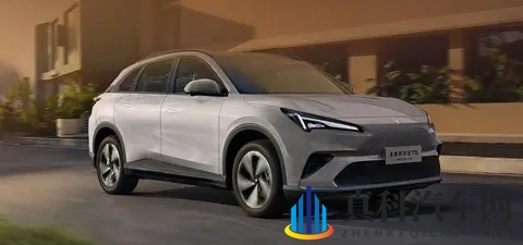 新款极狐阿尔法T5上市：增程、纯电可选，主打性价比-1