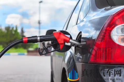 怎么判断汽车油耗大不大？记住这个金标准，及时检查车辆！-1