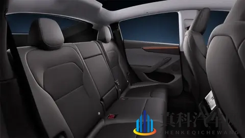 2885万炸场！特斯拉Model Y新车型上市，25-30万市场要变天？-3