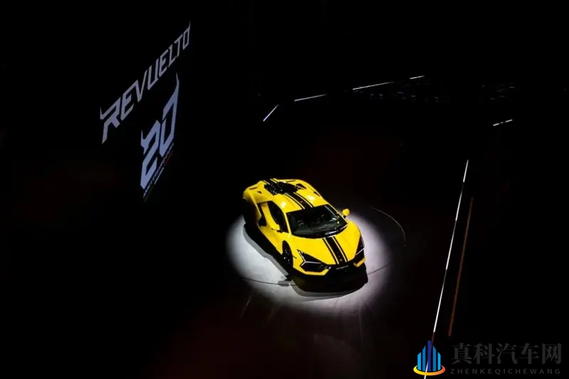 兰博基尼全系混动车型集结上海-1