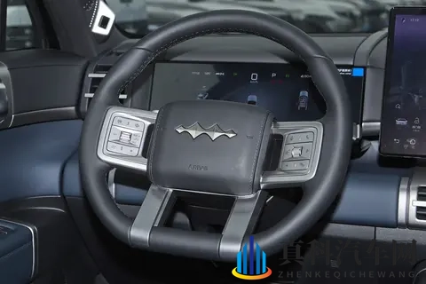 选车时总有人在喜欢和实用之间反复拉扯,方程豹钛7能行吗?-2