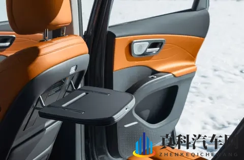 全新瑞虎8预售价1059万元起，两种外观造型，燃油SUV新选择-2