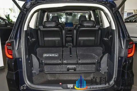 本田奥德赛实测：混动MPV的空间魔法与实用哲学-1