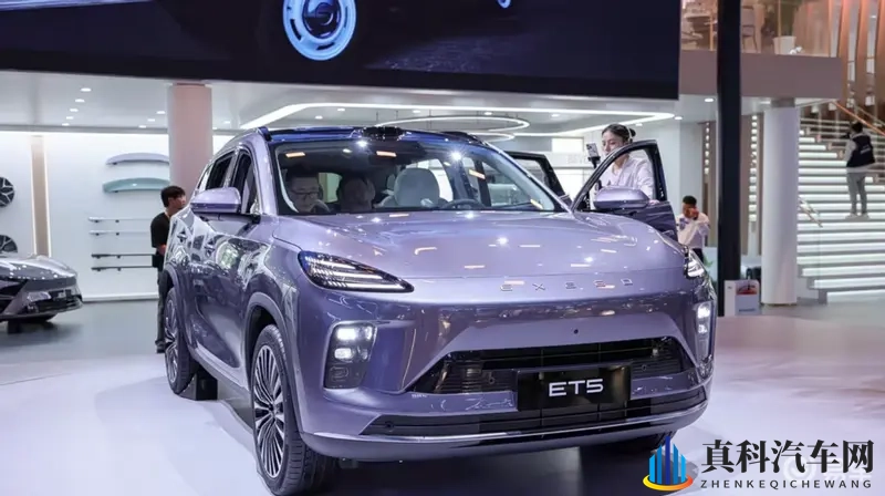 星途ET5预售1599万起，还在做高端车的梦-1