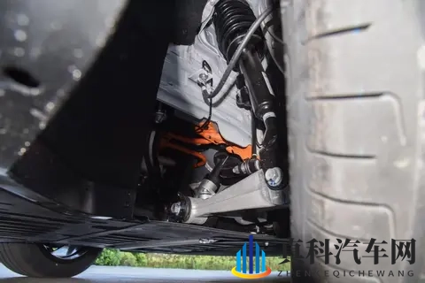 1199万起，中大型轿跑，800V快充+激光雷达，启源A06靠不靠谱？-3