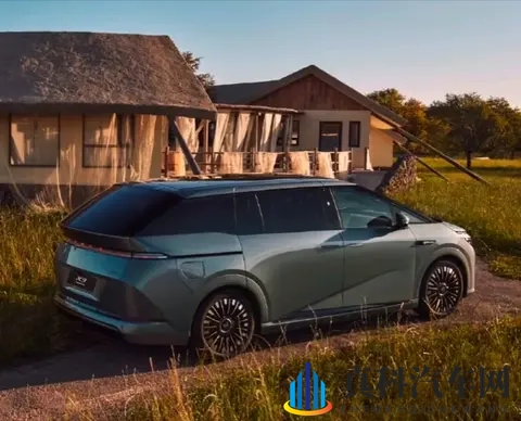 探车 车企内急:11月超 9 款新车官宣发布-1