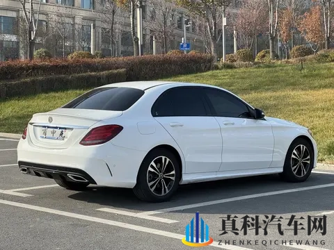 11万多拿下奔驰C级：2018款运动版，圆你奔驰梦！-2