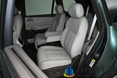 大车怎么开不累？试驾腾势N8L DM，把家用车的舒适做到位了-2