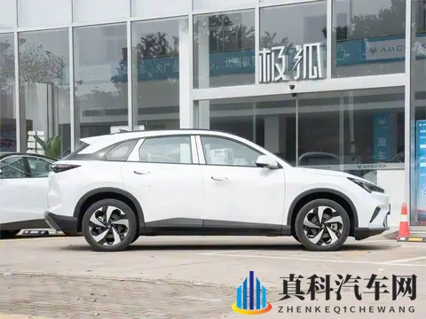 种草极狐全新阿尔法T5:20万级纯电SUV的“真香之选”-1