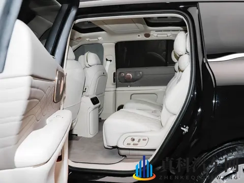 智己LS9内饰图，增程市场最强9系？-1