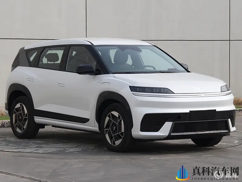 北京现代首款纯电SUV开启预售，续航里程最高722公里-1