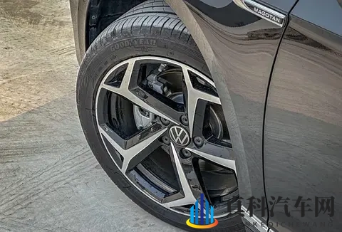 西西4444www大胆艺术：探索西西4444艺术世界，大胆创新风格独树一帜-3