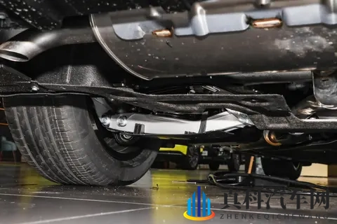 星纪元ES 2025款 增程版 Ultra四驱旗舰的均衡体验-1