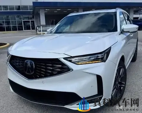 新款讴歌MDX发布，外观运动，内饰豪华，搭载35L V6发动机+四驱！-1