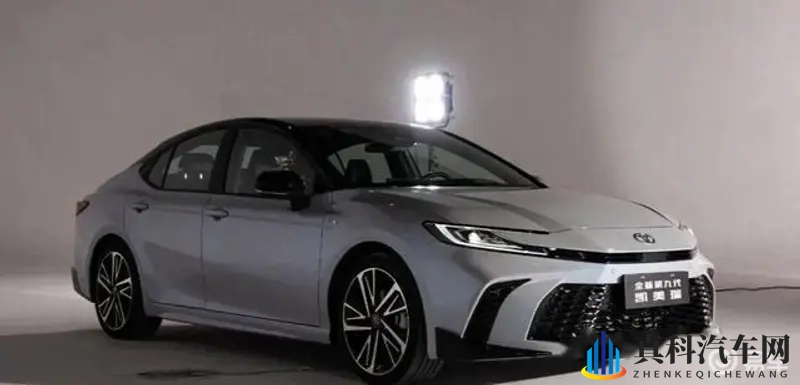 丰田凯美瑞降价热销，12万级购车优选-1