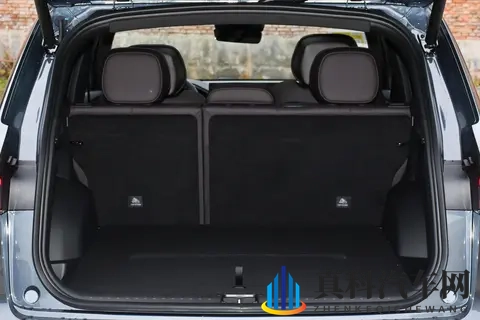 吉利星越L四驱版:148万入手,20T+8AT-2