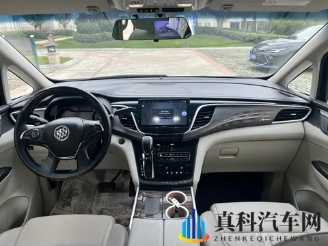 13万公里值不值?13万拿下18年别克GL8,家用商务都合适-1