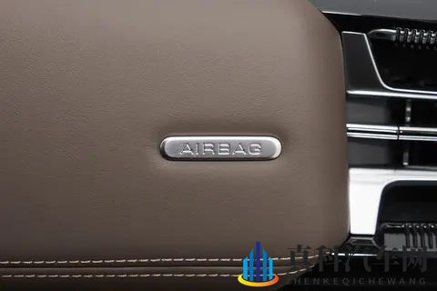 星光730 PHEV，7座大空间家用MPV！配电滑门+15T插混，768万起-1