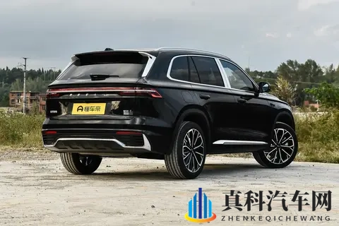 星越L 2026款 20TD 高功自动四驱东方曜望月版车型的体验如何？-1