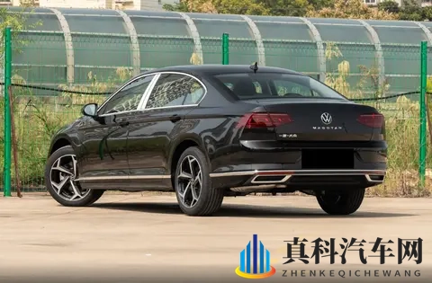 这次又有啥亮点，迈腾推出纪念版新车，共有三款配置可选-1