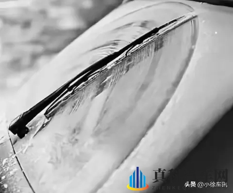 老司机私藏的冬季用车技巧，从启动到停车全攻略，新手必看！-3