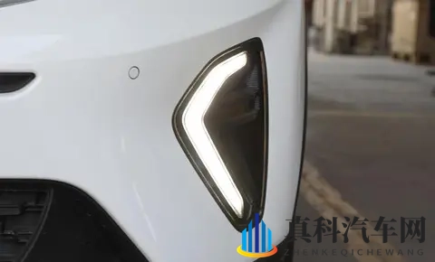 26款起亚奕跑上市:14L+CVT驾驶平顺,补贴后608万元起售-3