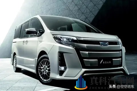 三上悠亚与渡边：汽车设计大师联手，揭秘汽车未来革新之路-1