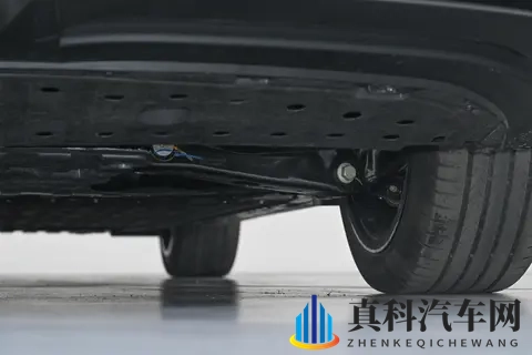 后驱+540度全景影像，配激光雷达，续航560km，推荐深蓝L06-3