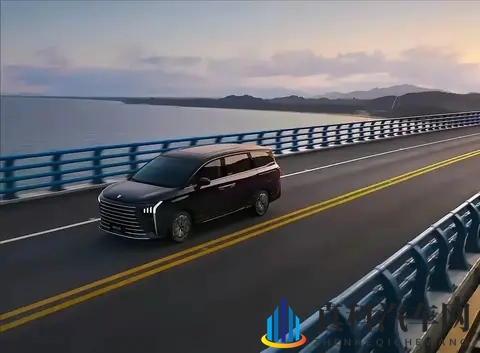 中国品牌红旗汽车-1