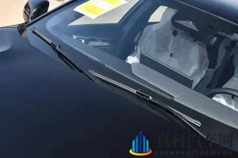 强化动力、智能、设计，领克03家族开启油车新纪元-3