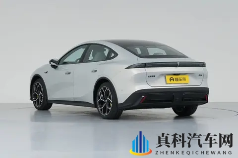 预售1399万起,激光雷达+59s破百+磁流变悬架,深蓝L06要火?-1