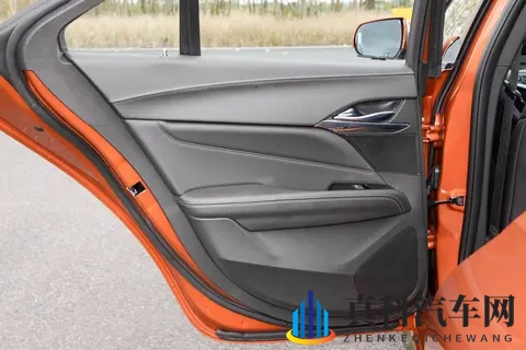 2023款凯迪拉克CT4这几个配置,到底该怎么选才不出错?-1