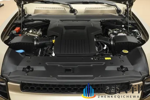 硬派越野车的现代蜕变:路虎卫士如何平衡传承与创新-2