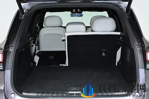 2026 款领克 09 四驱探索版:大五座空间、全时四驱,性价比拉满-3