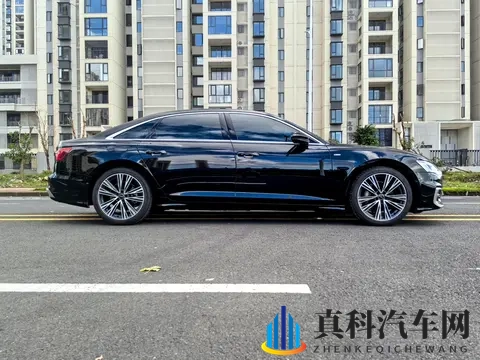 30万拿下准新奥迪A6L,一手车况,商务家用都合适!-3