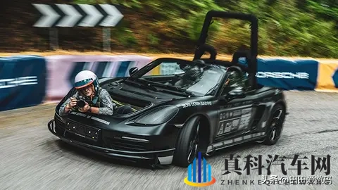 Porsche 学徒自改 718 Boxster S，变身全球最疯狂摄影车！-2