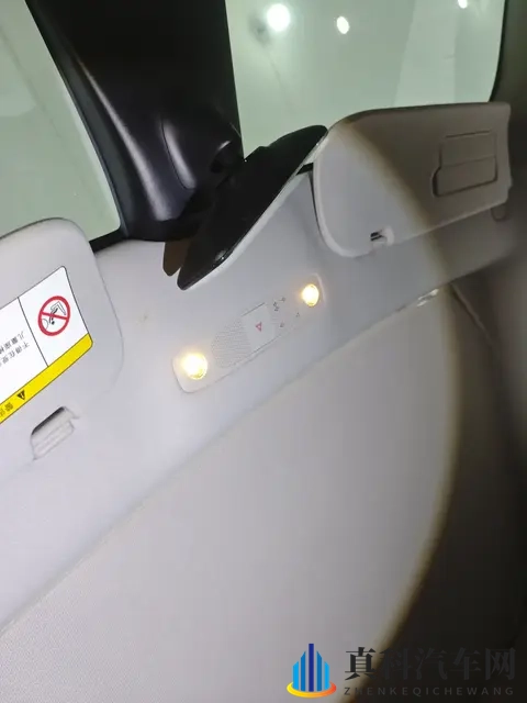 11万多圆梦特斯拉，21款Model3代步通勤香不香？-1